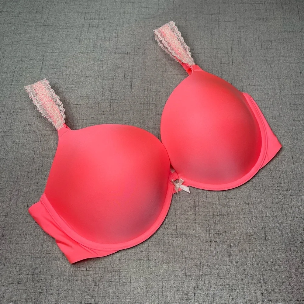 Victoria Secret’s Pink Push Up Bra Lace Trim 38D New - Picture 2 of 7